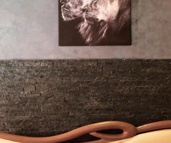Lion Luxury